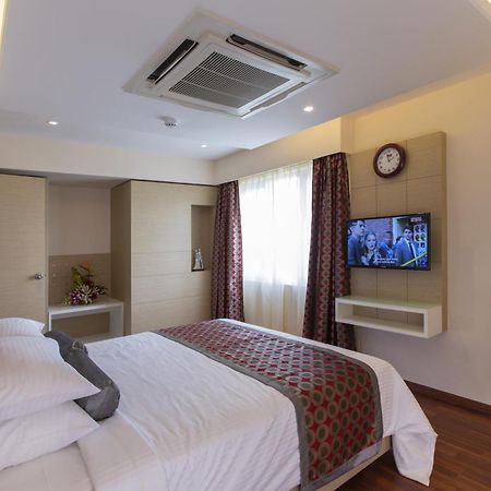The President Hotel Bangalore Quarto foto